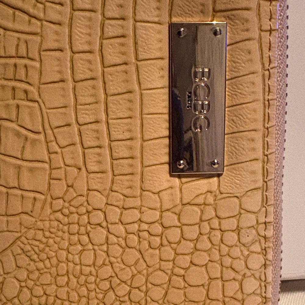 BCBG Tan Croc-Embossed Zip Wallet with Metal Logo